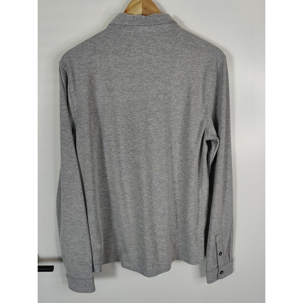 Vuori Ace Button Down Shirt Mens M Gray Long Sleeve Performance Stretch V185 - Picture 4 of 8